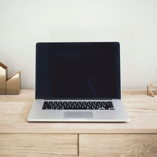 Nova Laptop